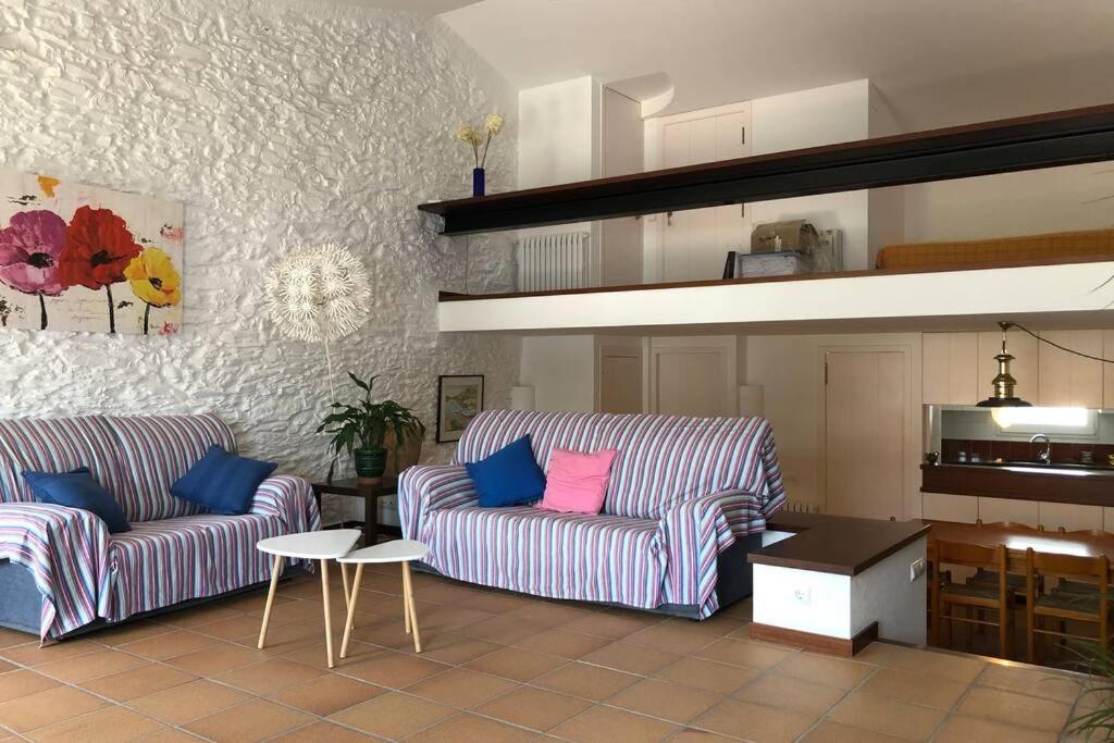Roques - Casa En Primera Linea De Mar En Cadaqués Buitenkant foto