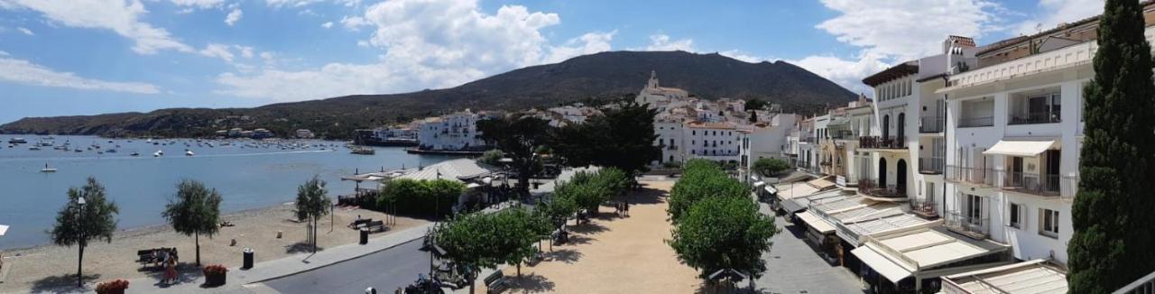 Roques - Casa En Primera Linea De Mar En Cadaqués Buitenkant foto